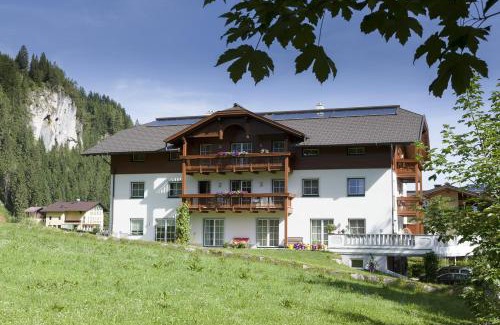 Kleinarl House | Stay at Appartementhaus Elmo Viehhauser KG - Rated 9.3/10