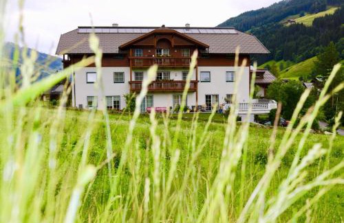 Kleinarl House | Stay at Appartementhaus Elmo Viehhauser KG - Rated 9.3/10
