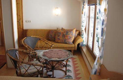 Thumersbach Apartment | Oceanfront Retreat: Appartementhaus Hollaus with Top Amenities
