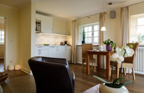 Keitum Apartment | Relax at Appartementhaus Lüüvhoog with Oceanfront Views