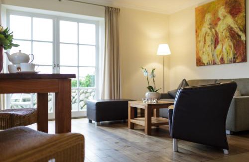 Keitum Apartment | Relax at Appartementhaus Lüüvhoog with Oceanfront Views