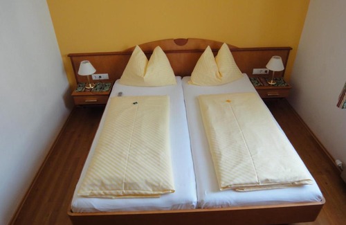Radstadt Apartment | Discover Appartementhaus Maria: Pet and Child-Friendly Haven