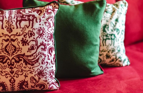 Bergheim Apartment | Pet-Friendly Appartementhaus Plainstöckl with High Ratings