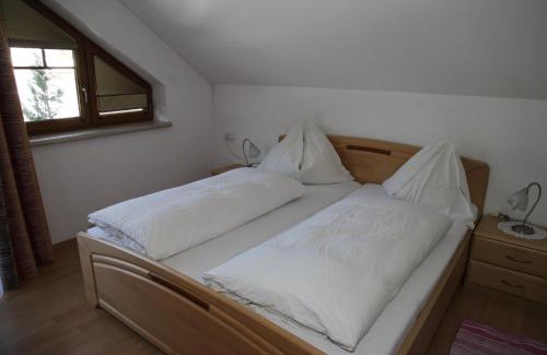 Kotschach-Mauthen Apartment | Top-Rated Appartementhaus Sabine with Family-Friendly Perks