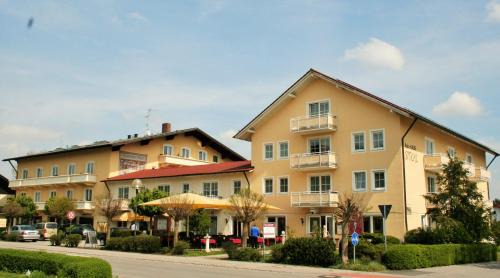 Bad Fuessing Apartment | Discover Appartementhaus Stöckl: Family-Friendly Retreat
