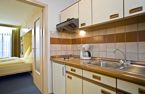 Bad Fuessing Apartment | Relax at Appartementhaus Thermenhof with Spa & Restaurant