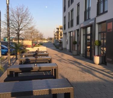 Zwenkau Apartment | Oceanfront Appartements am Hafen with Pet-Friendly Perks