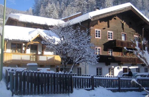 Matrei in Osttirol Apartment | Oceanfront Appartements Birnbaumer with Spa & Kids Amenities