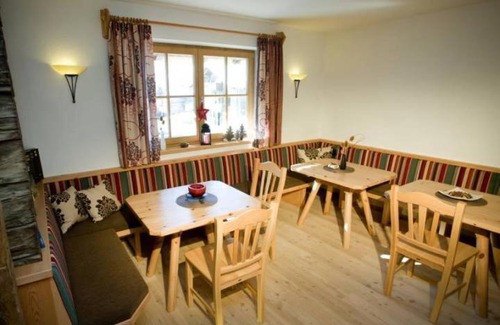 Matrei in Osttirol Apartment | Oceanfront Appartements Birnbaumer with Spa & Kids Amenities