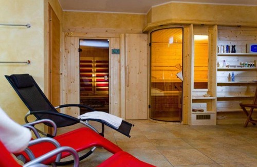 Matrei in Osttirol Apartment | Oceanfront Appartements Birnbaumer with Spa & Kids Amenities