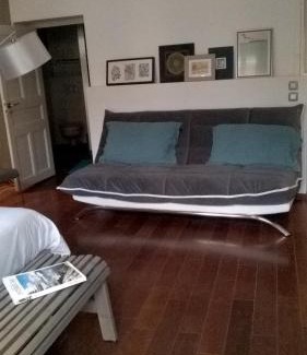 Macon Apartment | Pet-Friendly Appartements Caractere Clos St Jean Awaits You
