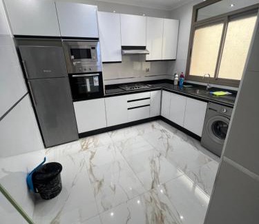Hay Al Matar Apartment | Elegant Appartements de Luxe 4 - Guest Rated 10/10