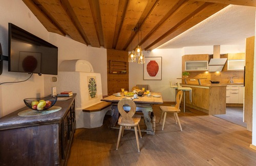Saalbach-Hinterglemm Ski Chalet | Appartements Fürstauer - Chalet Bernkogel