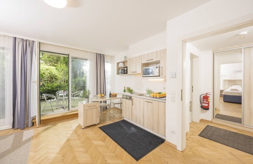 Hernals Apartment | Pet-Friendly Appartements Ferchergasse with Kitchen Amenities