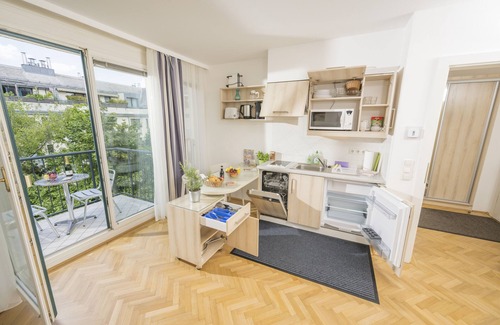 Hernals Apartment | Pet-Friendly Appartements Ferchergasse with Kitchen Amenities