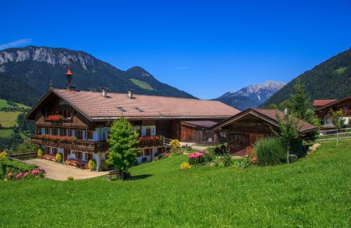 Itter House | Family-Friendly Appartements Grünholz with Top Guest Ratings