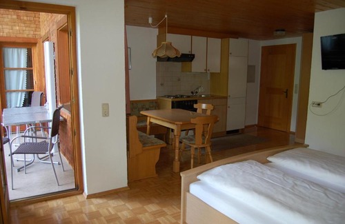 Schoppernau Apartment | Kid-Friendly Appartements Karin Surrounded by Nature