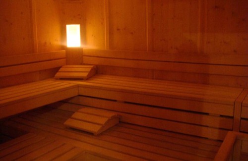 Vandoies Apartment | Top-Rated Appartements Lindenhof with Hot Tub & Pet Friendly