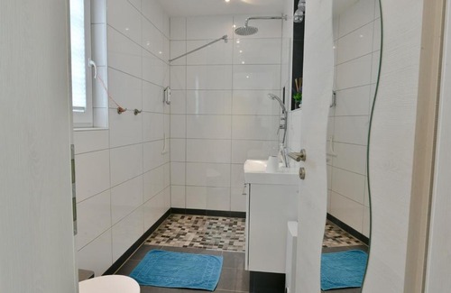 Klotten Apartment | Family-Friendly Appartements Moselblick with High Ratings