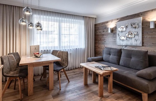 Pertisau Apartment | Family-Friendly Appartements Rosenhof with Pet Amenities