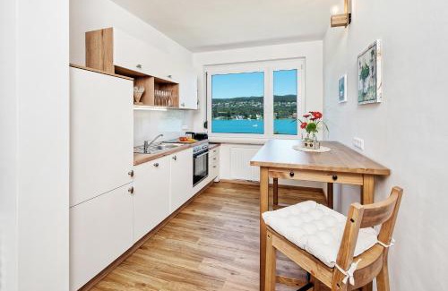 Augsdorf Apartment | Oceanfront Appartements Schwarzvilla with Private Beach Access