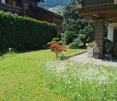 Fuegen Apartment | Budget-Friendly Appartements Told Elisabeth: 9.4/10 Rating