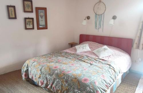 Rennes-les-Bains Apartment | Welcoming Douce Reine: Perfect for Families and Pets