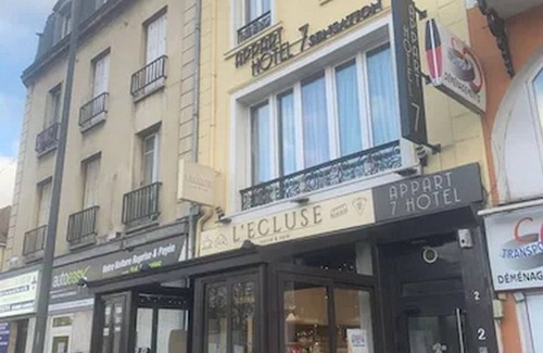 Bougival Apartment | Modern AppartHôtel7.Sensation with Family-Friendly Amenities