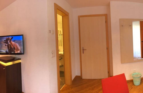 Saas-Fee Apartment | Top-Rated Apparthotel Feehof in Saas-Fee with Kitchen