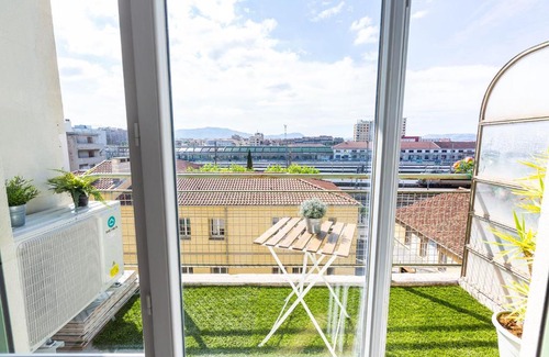 Saint-Charles Apartment | Family-Friendly AppartHotel T3 EpicServices Saint-Charles