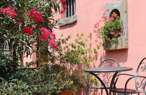 Badicorte Apartment | Experience Il Querciolo: Top-Rated Apartment in Tuscany