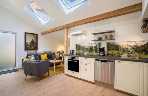 Brandmatt Apartment | Guest Rated 10/10: Appartment 1 with Spa & Breakfast
