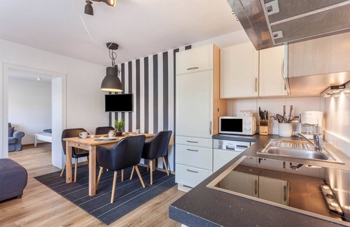 Eslohe Apartment | Welcoming Appartment "Kupferkännchen" with Spa & Breakfast