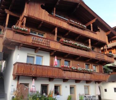 Alpbach Apartment | Child-Friendly Retreat at Appartment Paul with High Ratings