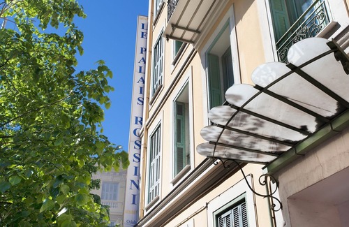 Gambetta Condo | Comfortable 4-Person Apartment Near Museums and Train Station
