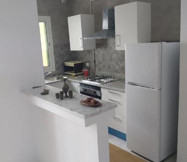 La Soukra Apartment | Guest Rated 9.3: Family-Friendly Apparts Zayatine Awaits
