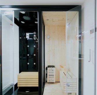 Valenciennes Apartment | AppartSpa59 - Suite Tentation - Balnéo, Sauna - Secret Room en option supplémentaire
