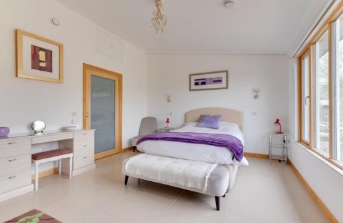 Etchinghill House | Family-Friendly Retreat at the Apple Barn Hotel