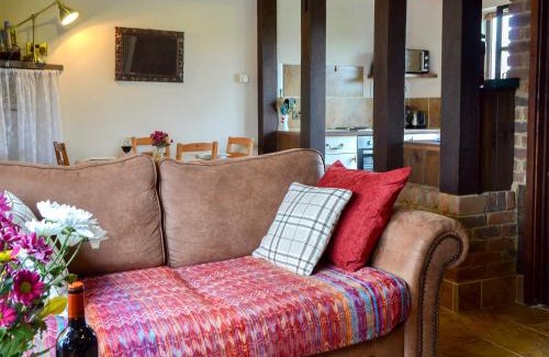 Sedlescombe House | Pet-Friendly Apple Cottage: A 4-Star Family Retreat