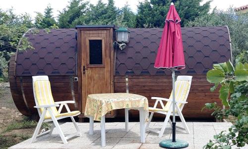 Lode Other | Top-Rated Apple Tree Lodge with Pool and Ocean Views