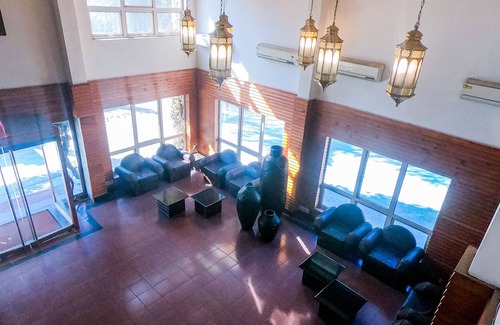 Mohal Hotel | Discover Apple Valley Resort: Family-Friendly Getaway