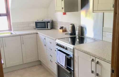 Appledore Apartment | Unforgettable Appledore Stay: Oceanfront, Pool & Parking