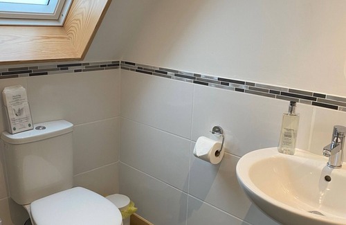Isles of Scilly Bed & Breakfast | Top-Rated Appletree with Delightful Breakfast Included
