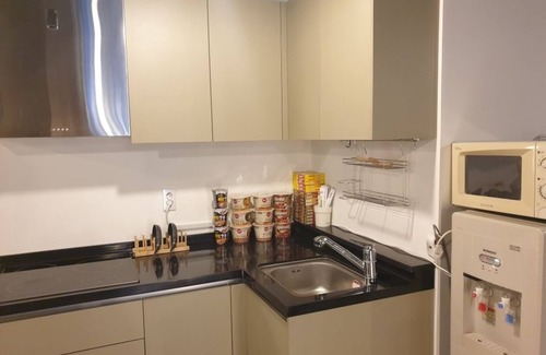 Pohang Hotel | Welcoming Appletree Hotel: Family-Friendly & Accessible Stay