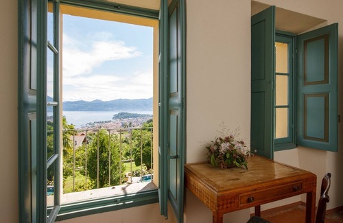 Cissano Villa | Relax in a 7-Room Retreat with Pool & Scenic Views