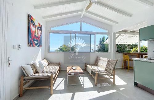 Perinet Apartment | Serenity Appt: Poolside Retreat with Ocean Views