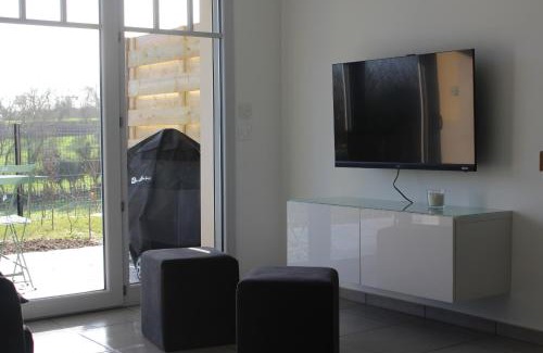 Saint-Valery-sur-Somme Apartment | Discover Appt ST VALERY SUR SOMME with Private Parking