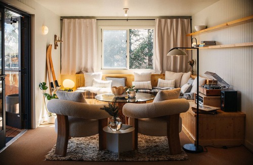 Whitefish Hotel | Experience Apres Whitefish: Rated 9.4 with Spa & Dining