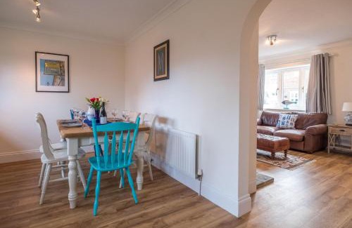 Aldeburgh House | Discover April Cottage: 4-Star Pet-Friendly Retreat