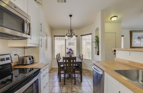 Canyon Trails House | Private Pool Oasis with Exceptional 9.8 Guest Reviews